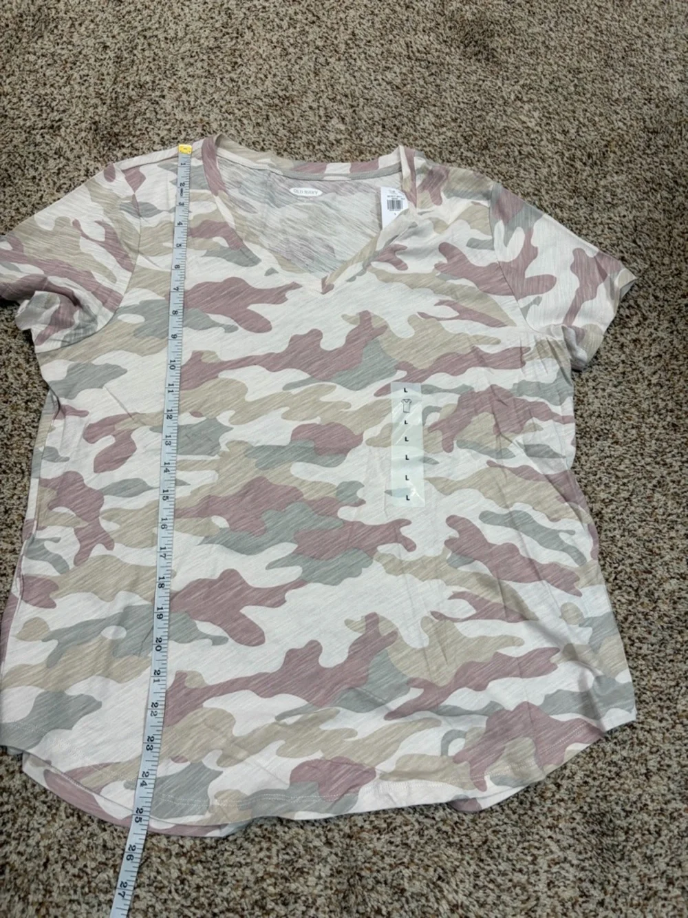 Old Navy Pale Neutral Camo V-Neck Tee NWT